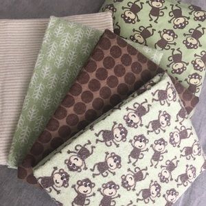 Carter’s Crib Sheet Set